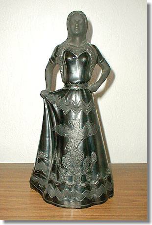 Artesania (mexikanische Handwerkskunst), hier eine China Poblana