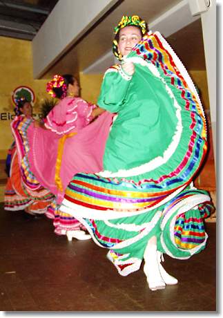 Tanzgruppe Las Adelitas Tapatas